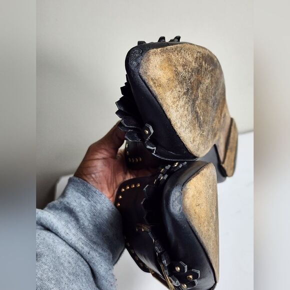 Bally   - Picture 12 of 16